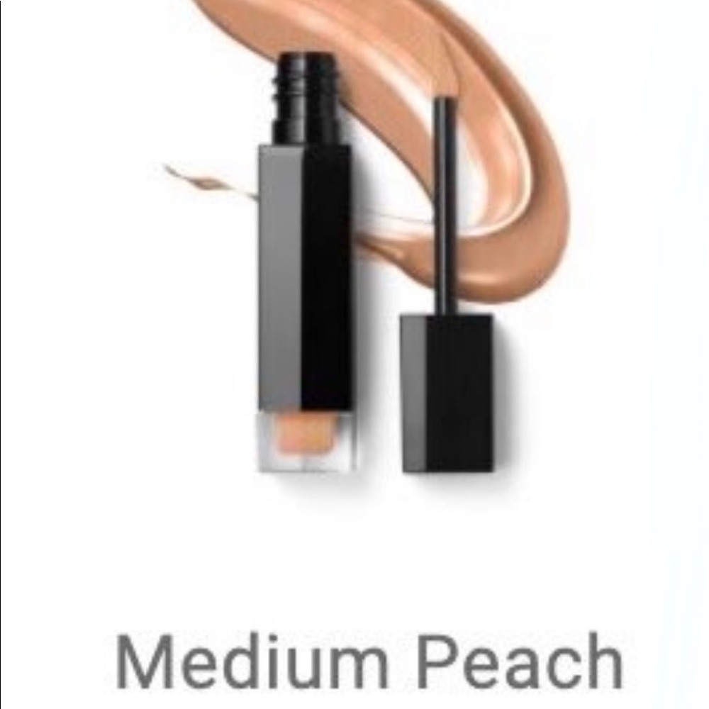 LIQUID CONCEALER Light Peach - Picture 3 of 3